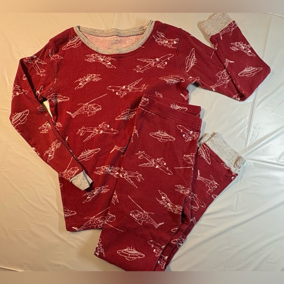 GUC Bundle: Nike Hoodie, Space- & Football-Themed Winter Pajamas, 2 Undershirts - Picture 7 of 16